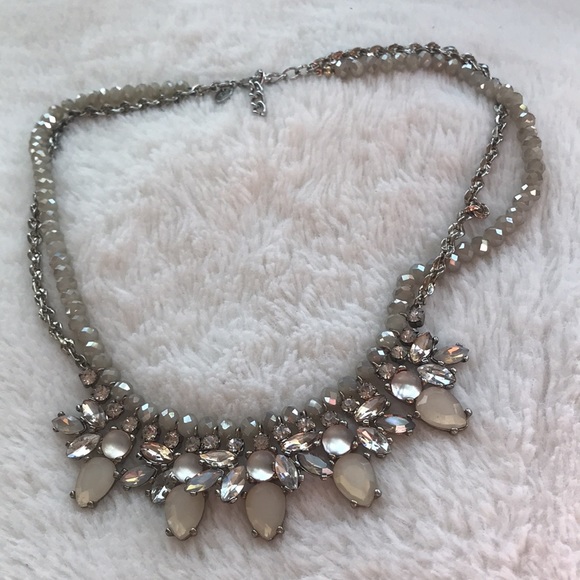 LOFT NEUTRAL RONDELLE CHAN STATEMENT NECKLACE - Picture 3 of 9